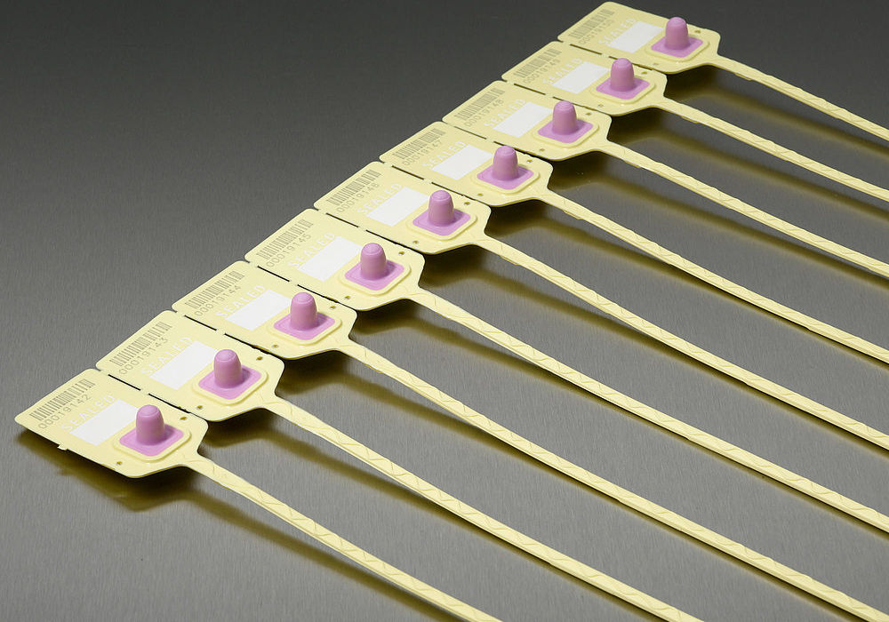 Ten Unisto Fixlock fixed-length security seals