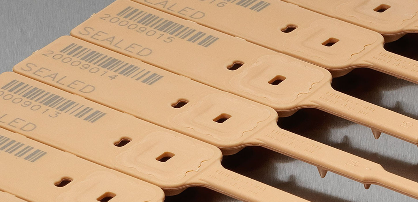 Ten Unisto Varis eco security seals in a mat